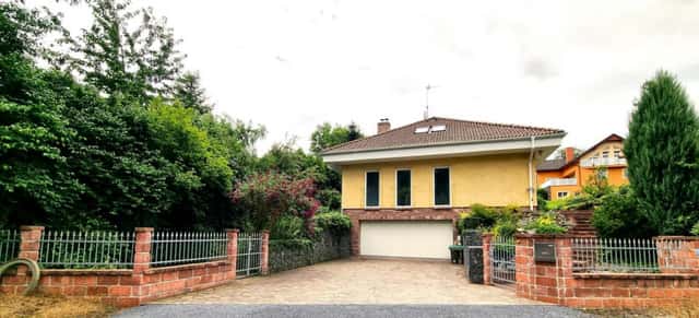 Krásný a samostatně stojící dům 5kk na kraji Prahy- Podolanka, Pod Strání, Podolanka, okres Praha-východ