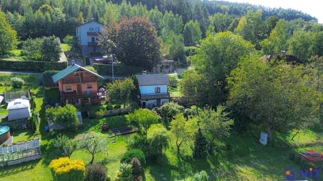 Chatka s terasou a krásným výhledem obec Líšný u MALÉ SKÁLY, Líšný – Líšný 2.díl, okres Jablonec nad Nisou