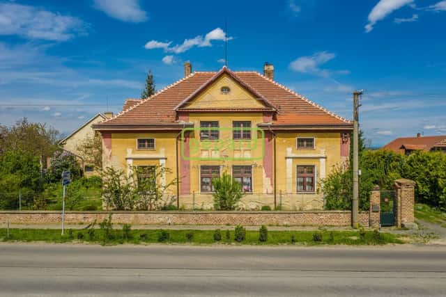 Vesnická usedlost-rodinný dům s hospodářskými stavbami v Hořanech u Poříčan, Hořany – Hořany u Poříčan, okres Nymburk