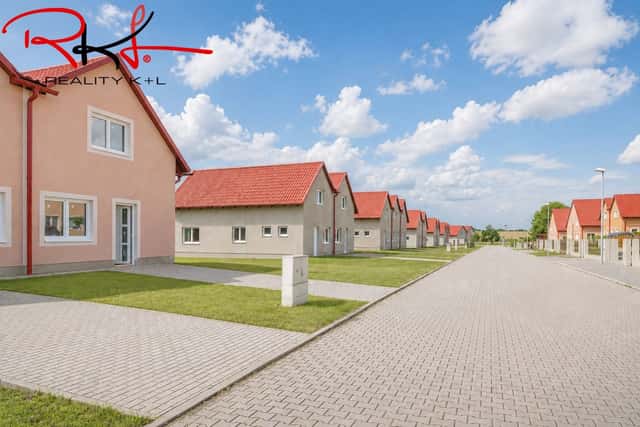 Moderní rodinné bydlení u Mladé Boleslavi novostavby 4+kk v Rokytovci, Rokytovec, okres Mladá Boleslav