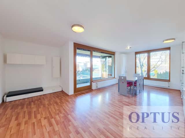 P5 Jinonice, ul. Břežánecká, částečně zař. moderní byt 3 + k. k., 2x balkon, 103 m2, sklep, garáž, Břežánecká, Praha 5 – Jinonice