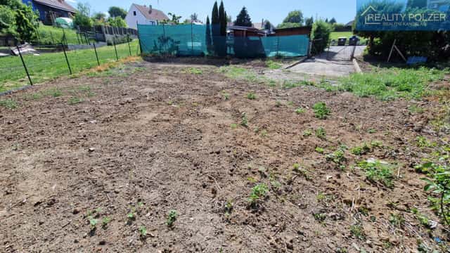 Pronájem pozemku 400m2 v obci Určice, Prostějov, Určice, okres Prostějov