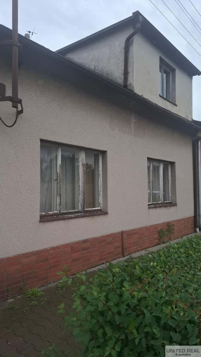 Dvougenerační rodinný dům ve velmi žádané lokalitě v blízkosti centra, Chrudimská, Pardubice – Zelené Předměstí