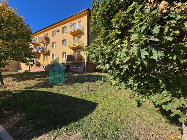 Prodej, byt 3+kk Dubňany, moderní po rekonstrukci, balkón, dva sklepy, CP 72 m2, Nám. 15.dubna, Dubňany, okres Hodonín