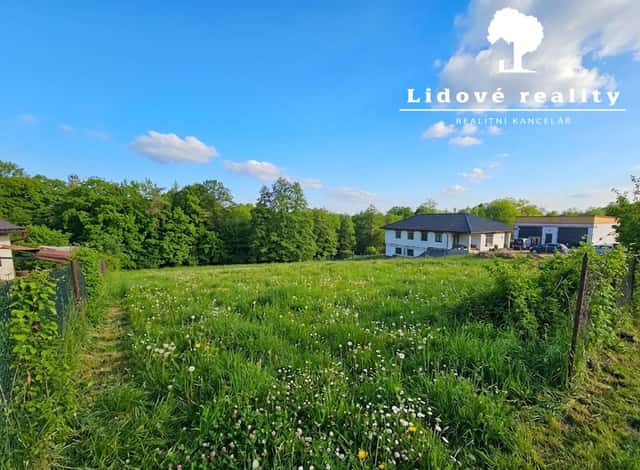 Prodej stavebního pozemku 1860 m2 Třinec - Guty, Třinec – Guty, okres Frýdek-Místek