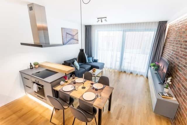 Kompletně vybavený byt 2+kk s terasou k pronájmu v centru Prahy - bez provize, U Viktorie, Praha 3 – Žižkov