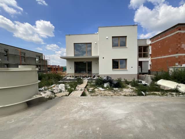 Prodej bytu 2+kk 72,4m, Šlapanice, okres Brno-venkov