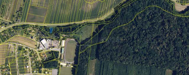 Pozemek o výměře 684 m2, obec Červenka, okr. Olomouc, Červenka, okres Olomouc