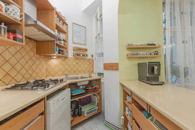 Prodej bytu 3+1,90 m2, 82 m2 obytná plocha, sklep 8m2, U Studánky, Praha 7 Bubeneč, U studánky, Praha 7 – Bubeneč