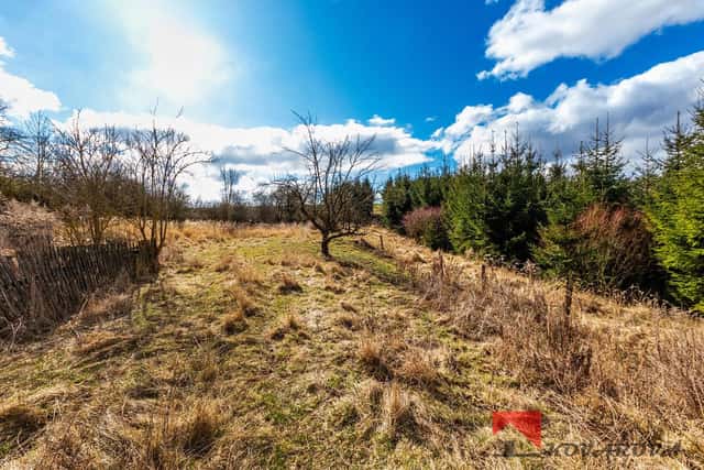 Prodej slunného stavebního pozemku, 707 m2, v obci Řepín - Živonín, okres Mělník, Řepín – Živonín, okres Mělník