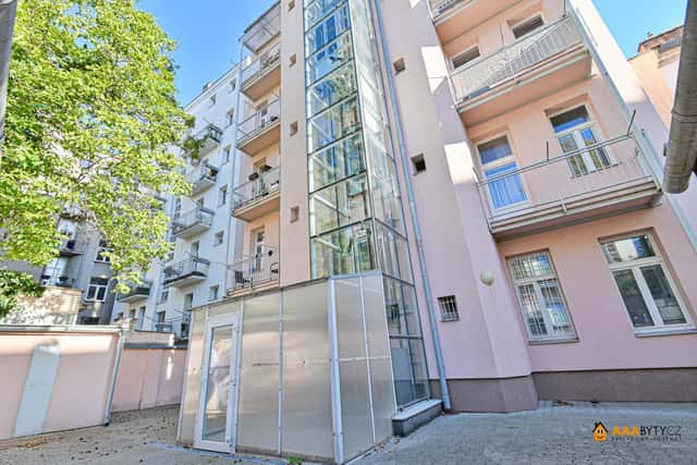 Prodej bytu 2´kk v centru Brna, 34 m2 plus balkon a sklep, Pionýrská, Brno – Ponava, okres Brno-město