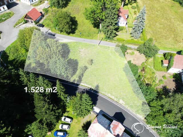 REZERVACE - Prodej stavebního pozemku o výměře 1.528 m2 v Lučanech nad Nisou, Lučany nad Nisou, okres Jablonec nad Nisou