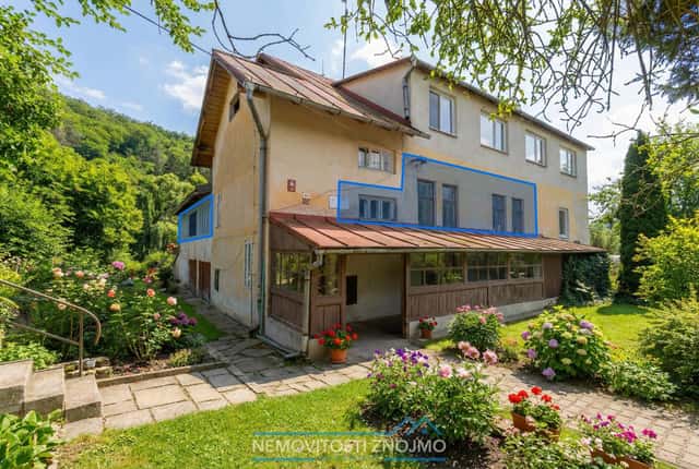 Prodej atypického bytu, 114m2, ke kompletní rekonstrukci, Vranov nad Dyjí, Havlíčkovo nábřeží, Vranov nad Dyjí, okres Znojmo