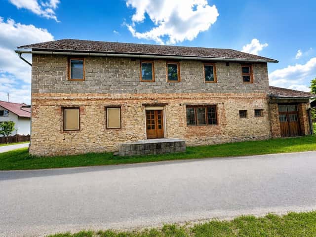 Prodej vícegeneračního domu 350 m, Velká Kraš., Velká Kraš, okres Jeseník