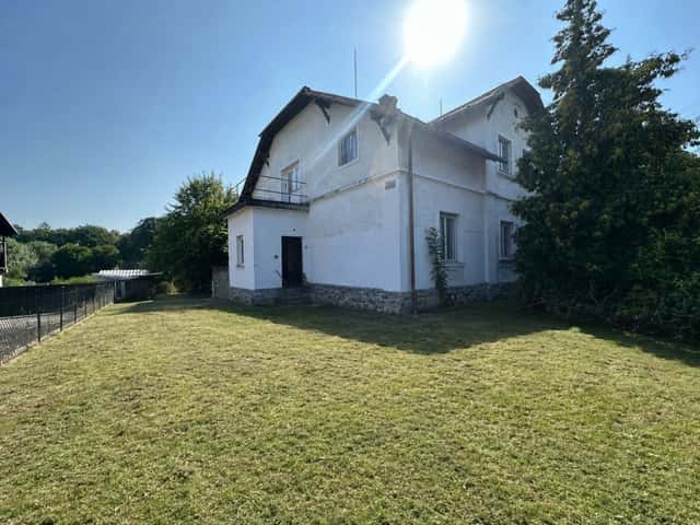 Prodej činžovního domu 280 m, na parcele 745 m v obci Mikulovice., Mikulovice, okres Jeseník