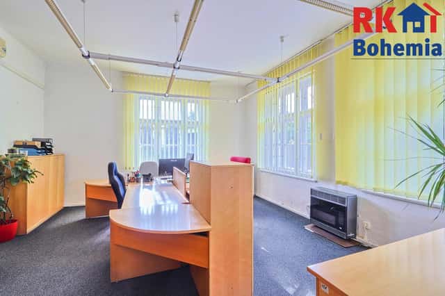 Pronájem kancelářských prostor se zázemím o celkové výměře 101 m2 v Českém Brodě v ulici Zborovská, Zborovská, Český Brod, okres Kolín