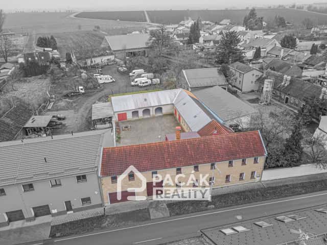 Pronájem komerční nemovitosti, prostory 660 m, Olomouc - Nedvězí, kanceláře, sklady + byt, Jilemnického, Olomouc – Nedvězí