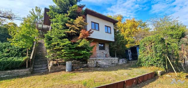 Prodej chaty se zahradou 1 103 m ve Znojmě Sedlešovicích, Kraví hora, Nový Šaldorf-Sedlešovice – Sedlešovice, okres Znojmo