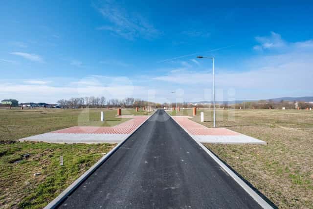 Pozemek, bydlení, prodej, Vrskmaň, Chomutov, Vrskmaň, okres Chomutov