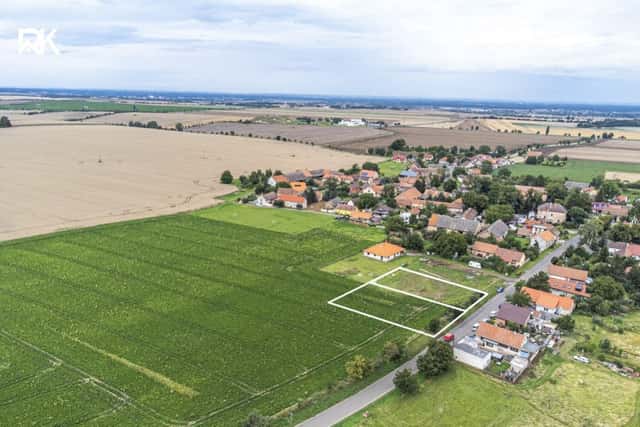 Prodej posledních dvou sousedících stavebních parcel Břežany I, Kolín 1 000 m., Břežany I, okres Kolín