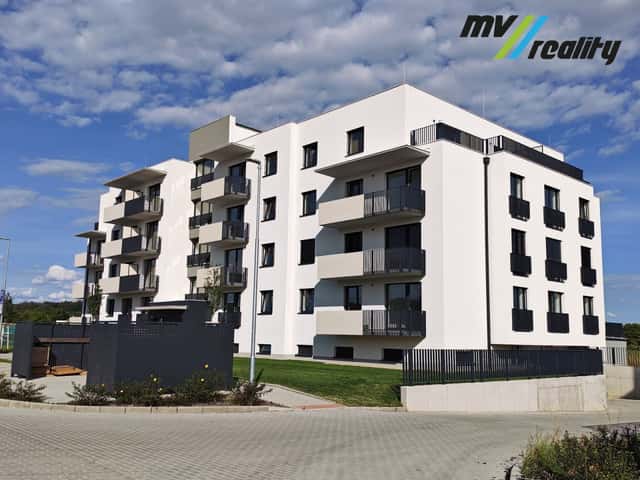 Lysá nad Labem, pronájem bytu 2+kk 45 m + balkon 5 m, okr. Nymburk, Šípková, Lysá nad Labem, okres Nymburk