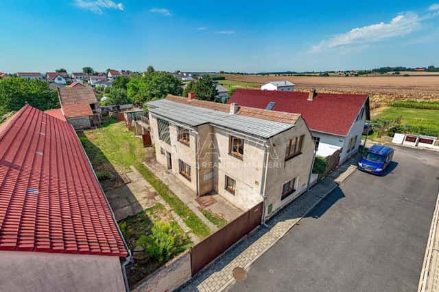 Prodej rodinného domu, Dlouhá, Pečky – Velké Chvalovice, okres Kolín