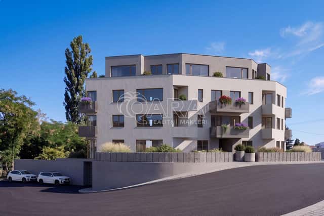 Prodej bytu 2+KK s terasou u cyklostezsky na rozhraní Modřan a Komořan, Viladům Okružní, Okružní, Praha 4 – Modřany