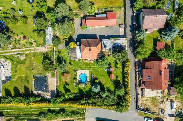 Prodej prostorného rodinného domu 6+kk s pozemkem 1027 m Odolena Voda, Dolínek, Do Zahrad, Odolena Voda – Dolínek, okres Praha-východ