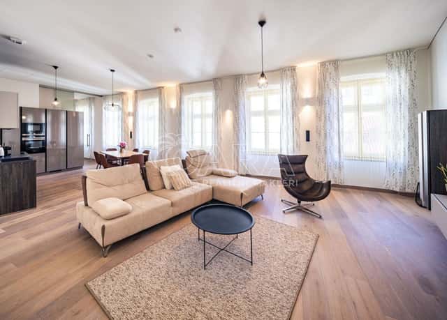 Pronájem luxusního bytu 3kk, 123m2, Truhlářská, Praha 1, Praha 1 – Nové Město