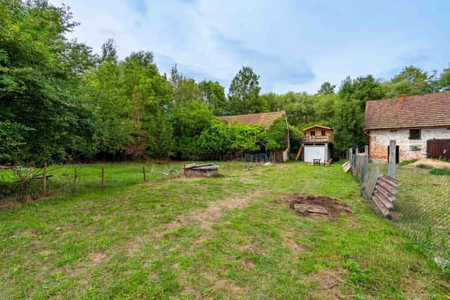 Prodej stavebního pozemku v obci Bukovec o výměře 411 m2 ve vyhledávané části Plzeňského kraje., Bukovec, okres Domažlice