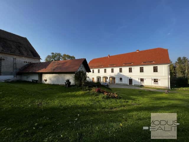 Prodej unikátní nemovitosti - Statek s vejminkem po rekonstrukci, Snědovice - Mošnice, 2.684 m2, Snědovice – Mošnice, okres Litoměřice