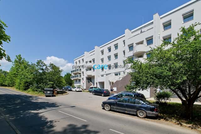 SLEVA ! PRODEJ: Komfortní 3+1 147m2 s terasou a garáží Praha 5 Hlubočepy Kříženeckého nám. Barrandov, Kříženeckého náměstí, Praha 5 – Hlubočepy