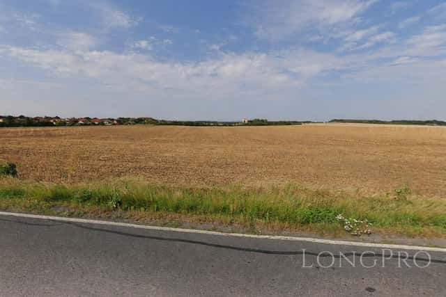 Prodej pole, 4 910 m2, Líbeznice, okres Praha-východ