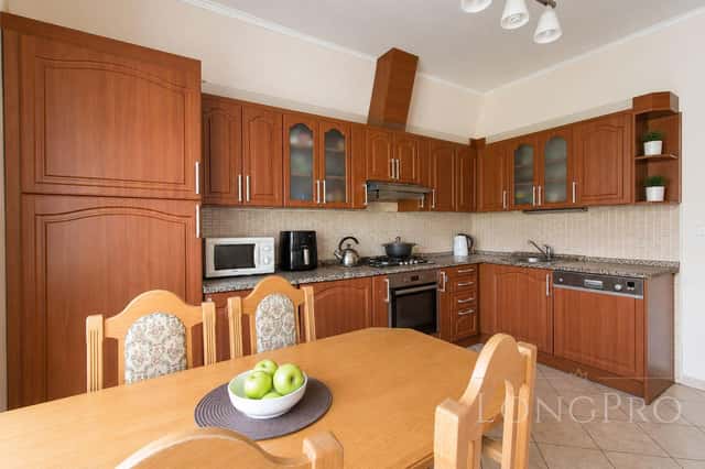 Prodej vícegeneračního domu 200 m2, pozemek 1408 m2, Mníšecká, Řevnice, okres Praha-západ