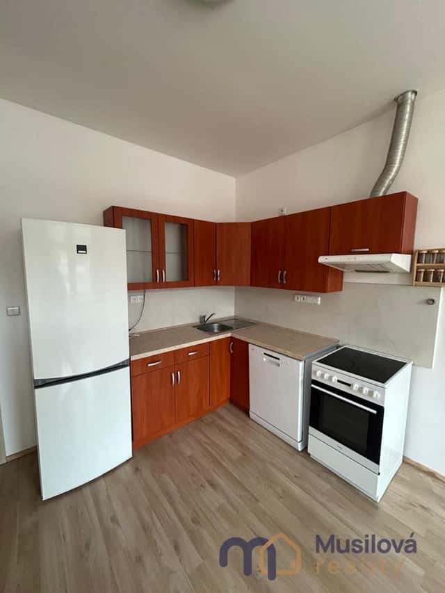 Pronájem bytu 2+kk 50 m2, Jateční, Ústí nad Labem – Ústí nad Labem-centrum