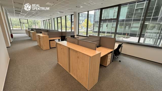 Pronájem kancelářských prostor 535 m, Palachovo náměstí, Brno, Palachovo náměstí, Brno – Starý Lískovec, okres Brno-město