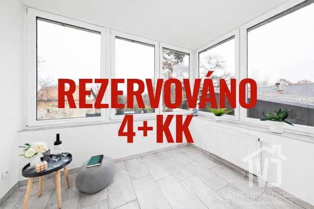 K prodeji rodinný byt 4+KK/2x parking, Lochovice, okres Beroun