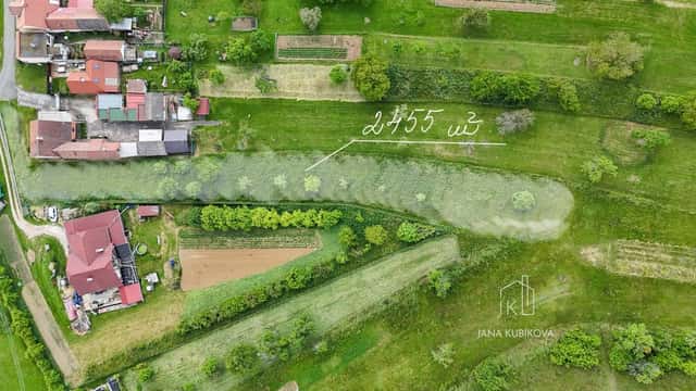 Pozemek o výměře 2455 m v klidné lokalitě u lesa ideální pro výstavbu rodinného domu, Vřesovice, okres Hodonín