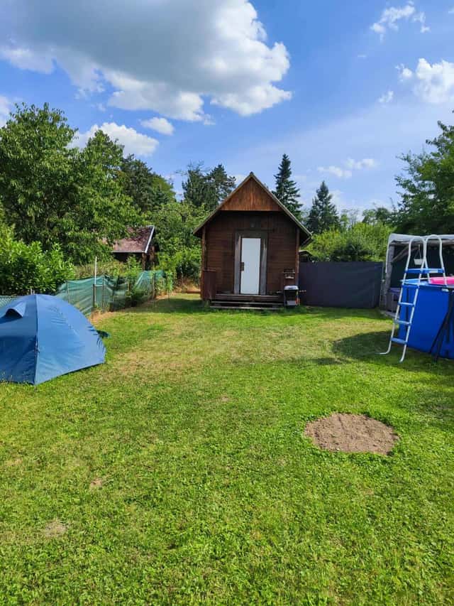 Prodej chaty 15 m2, pozemek 300 m2, Praha 5 – Zbraslav