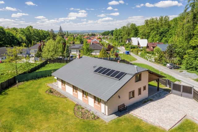 Prodej rodinného domu 6+1 se zahradou v obci Bělkovice Lašťany, okr. Olomouc., Bělkovice-Lašťany, okres Olomouc