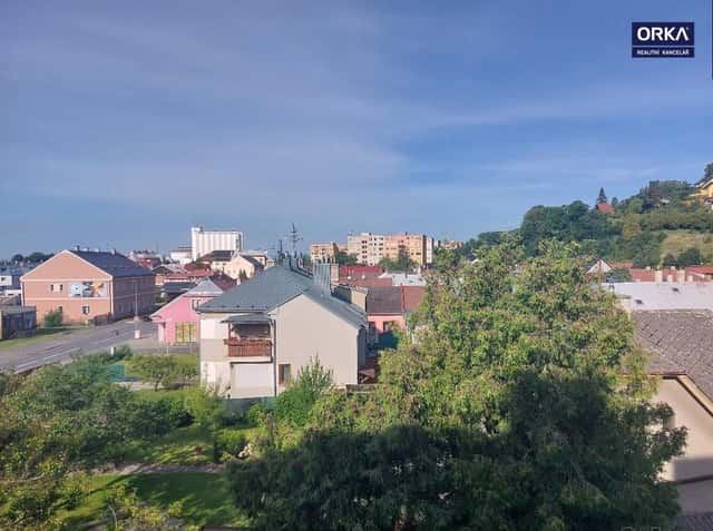 Prodej bytu, 3+1, 66m2 + balkon+2 sklepy, Šternberk, ul. Uničovská, Uničovská, Šternberk, okres Olomouc