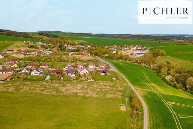Prodej pozemku pro bydlení, 966 m2, Plzeň - Dolní Vlkýš, Plzeň – Dolní Vlkýš, okres Plzeň-město