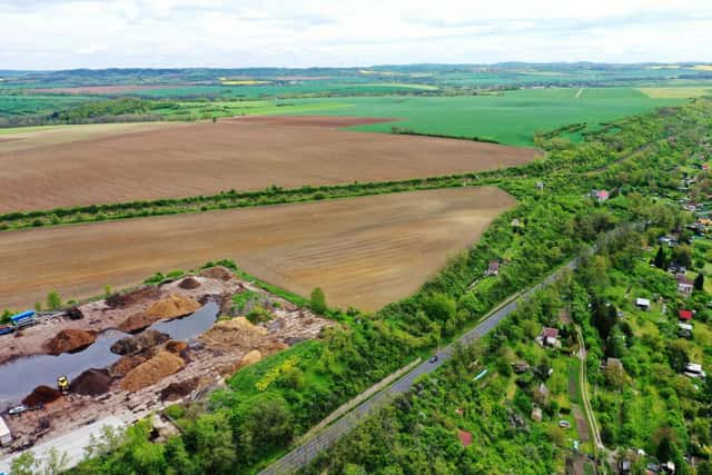 Prodej komerčního pozemku 7249 m² Hoštka, Hoštka – Štětí, okres Litoměřice
