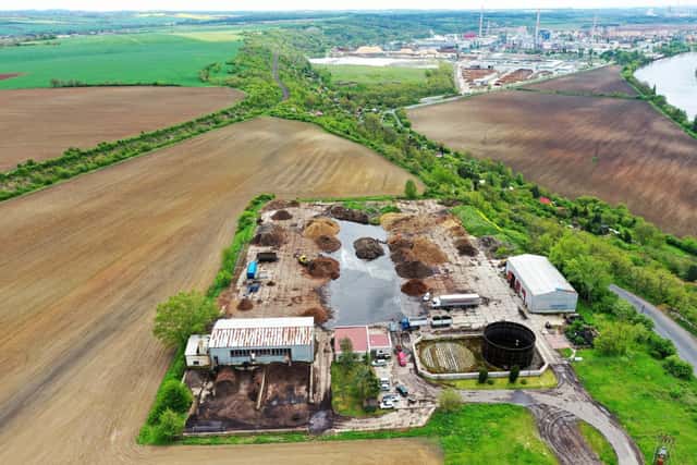 Prodej komerčního pozemku 4750 m² Hoštka, Hoštka – Štětí, okres Litoměřice