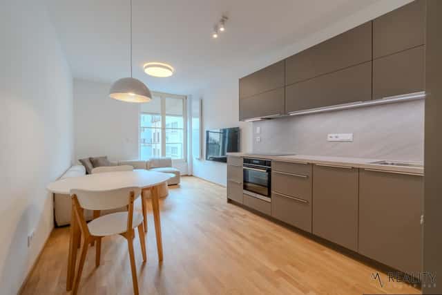 Pronájem 2+KK, ul. Dlouhá, Dlouhá, Ostrava – Moravská Ostrava, okres Ostrava-město