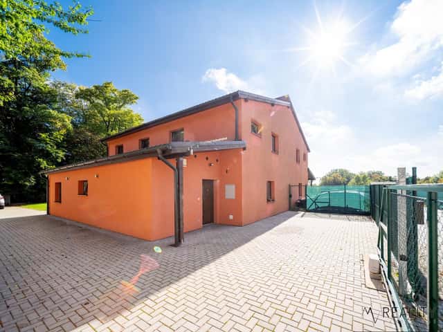 Pronájem rodinného domu 5+2 v Řepišti, Jižní, Řepiště, okres Frýdek-Místek