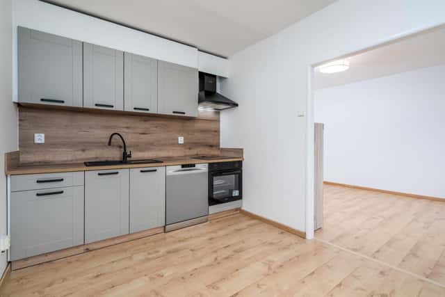 Prodej bytu 3+1, 53 m², Praha 9 Střížkov, 7 min pěšky na metro C, Varnsdorfská, Praha 9 – Střížkov