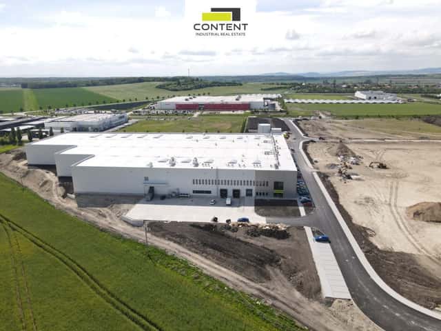 Pronájem novostavby skladu, výrobních prostor 10.241 m, Kolín, D11, Ovčáry, okres Kolín
