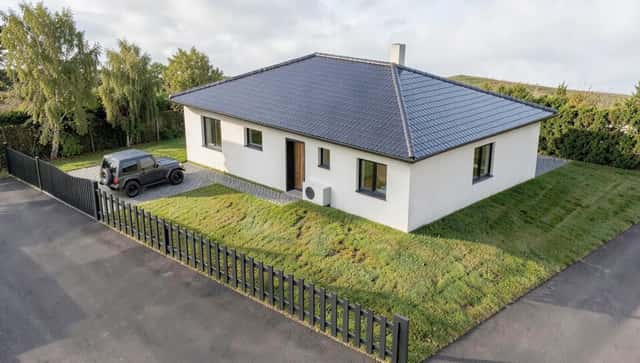 Novostavba rodinného domu 4+kk na klíč s pozemkem 1.484 m² Únětice u Plzně, Únětice, okres Praha-západ