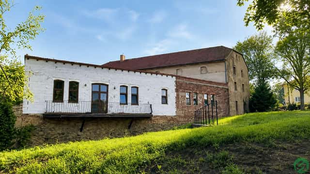 Pronájem vícegeneračního domu 1500 m², Praha 4 – Písnice
